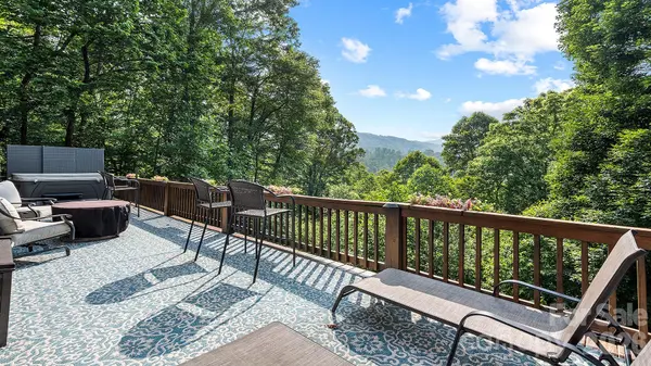 616 Appaloosa TRL, Waynesville, NC 28785