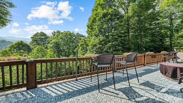616 Appaloosa TRL, Waynesville, NC 28785