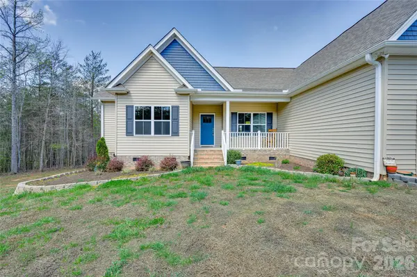 303 Terry RD, Bostic, NC 28018