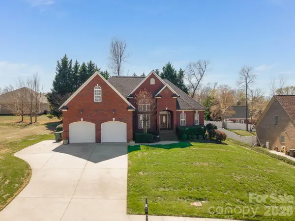 3909 Christin Gamble CT,  Bessemer City,  NC 28016