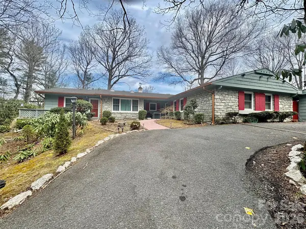 126 Ridgeview RD, Spruce Pine, NC 28777