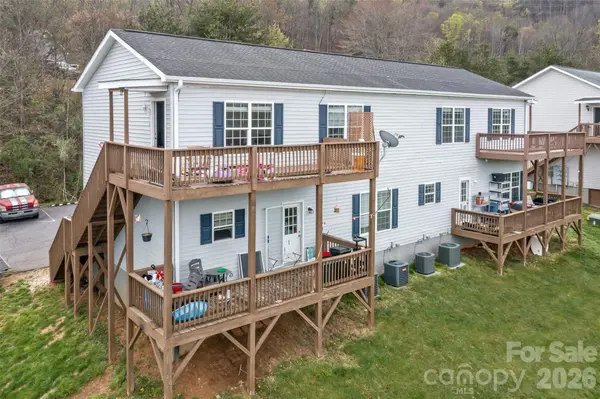 50 & 52 Smith RD, Leicester, NC 28748