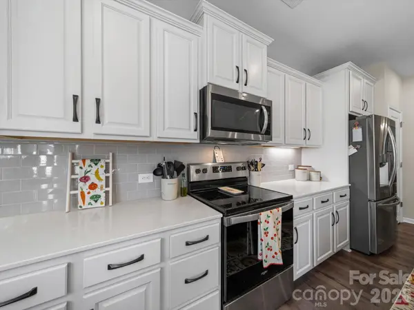 777 Alexander Commons DR, Monroe, NC 28112