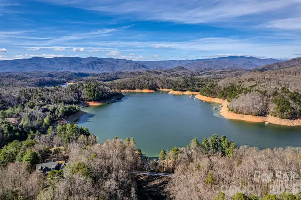 414 Trails End, Bryson City, NC 28713