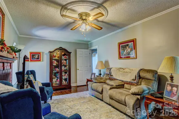328 S Pink ST, Cherryville, NC 28021
