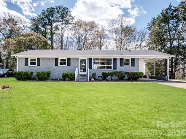 1309 Crestfield DR,  Lancaster,  SC 29720