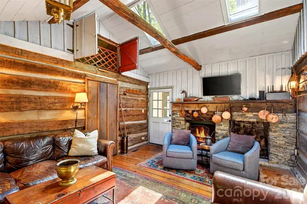 102 Frist RD, Montreat, NC 28757