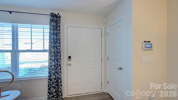 82 Cain Hollow WAY, Asheville, NC 28806