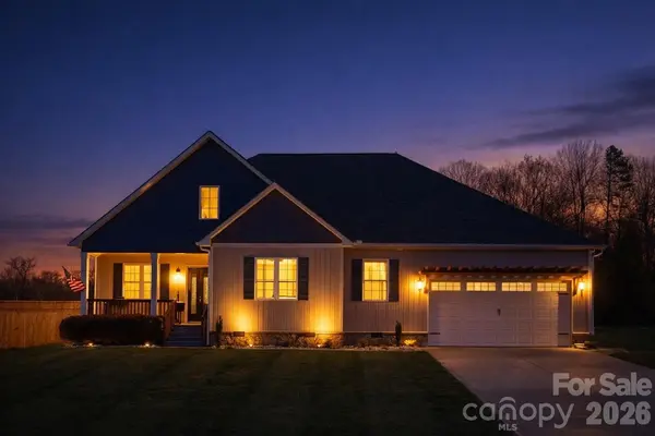 161 Wheatfield DR, Statesville, NC 28677