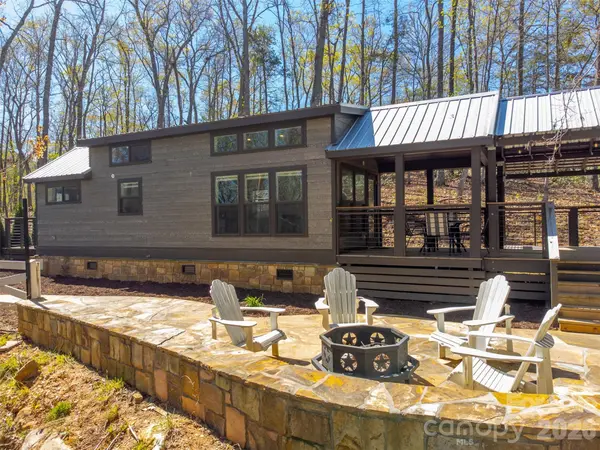 163 Simplicity Woods DR, Franklin, NC 28734