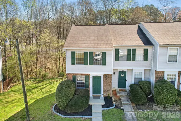 655 Lex DR, Charlotte, NC 28262
