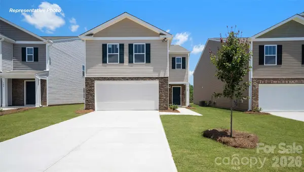 2098 10th ST SE, Hickory, NC 28601