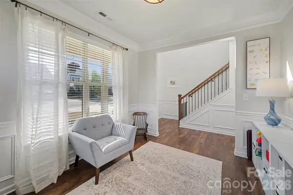 128 Lantern Acres DR, Mooresville, NC 28115