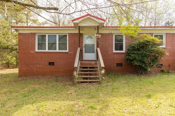 1724 Old Camden Monroe HWY, Lancaster, SC 29720