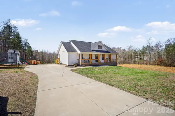 310 Old Hardin RD, Dallas, NC 28034