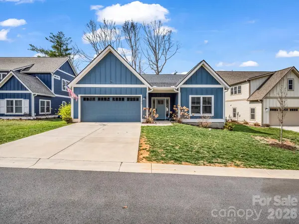 204 Weybridge DR, Arden, NC 28704