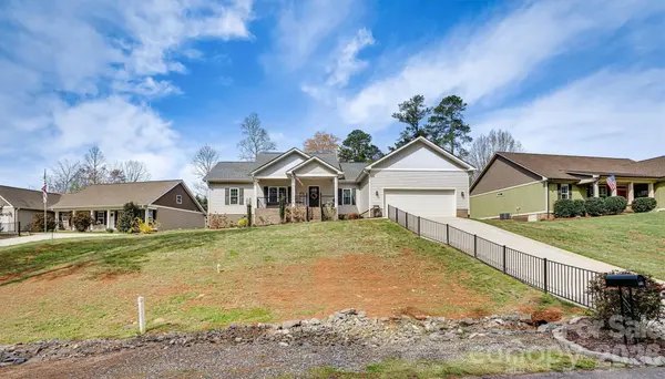 1181 Kensington CIR, Newton, NC 28658