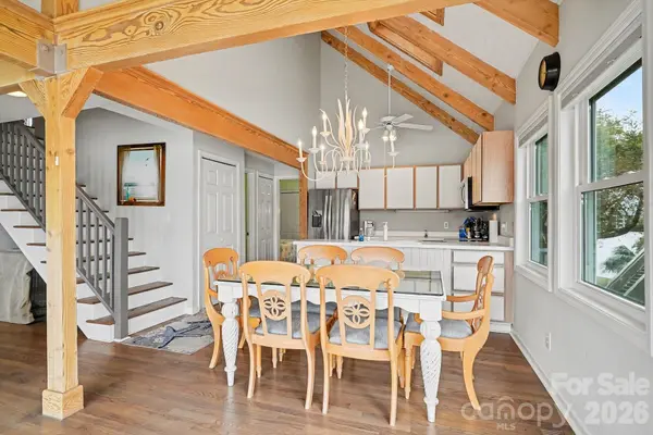 12 Riptide LN, Pawleys Island, SC 29585
