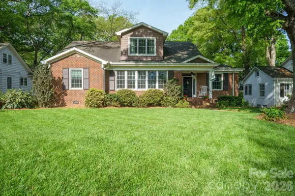 551 7th ST NW, Hickory, NC 28601