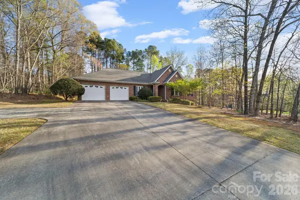 2910 Noritake TRL, Albemarle, NC 28001