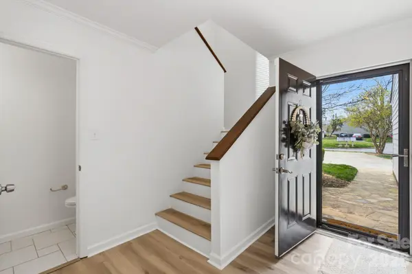 7613 Mariner Cove DR, Cornelius, NC 28031