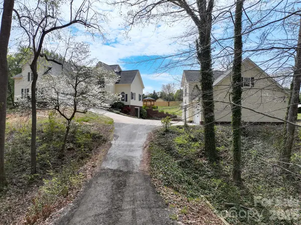 6665 Dellwood DR, Kannapolis, NC 28081