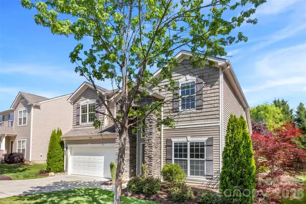 10307 Dominion Village DR, Charlotte, NC 28269