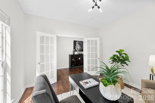 10307 Dominion Village DR, Charlotte, NC 28269