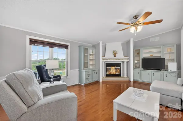 4352 Anderson Mountain RD, Maiden, NC 28650