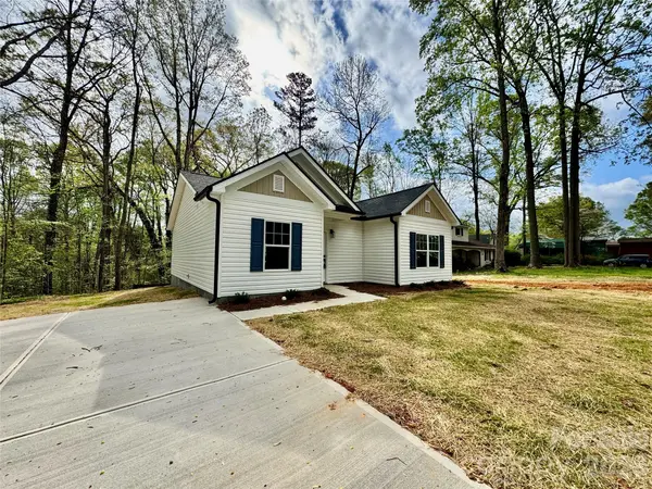 818 Pine Hill DR, Granite Quarry, NC 28146