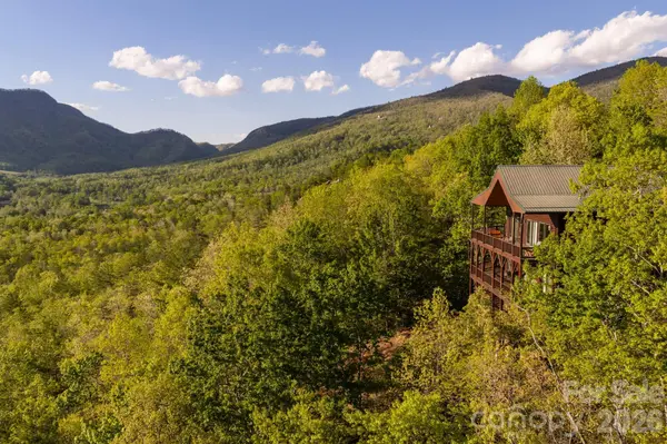 80 E Valley View DR, Marion, NC 28752