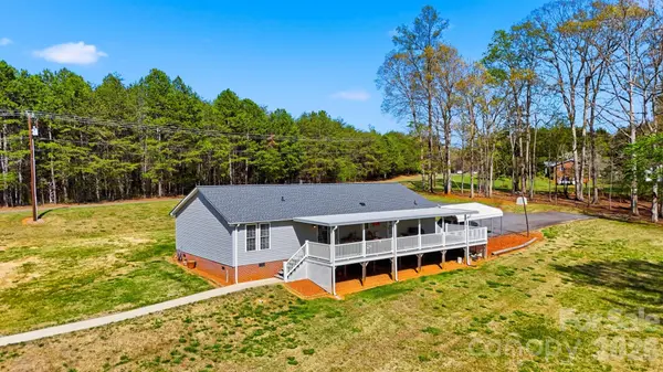 2981 Community RD, Claremont, NC 28610