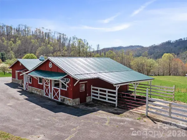 173 Odoms Chapel RD, Bakersville, NC 28705