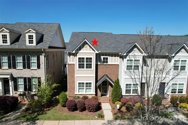 2493 Shanklin LN S, Denver, NC 28037