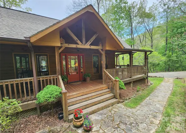 604 Croft View DR, Bakersville, NC 28705