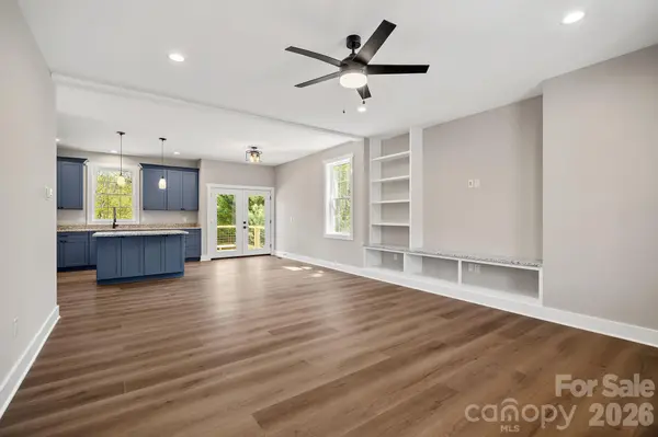 343 Olivette RD, Asheville, NC 28804