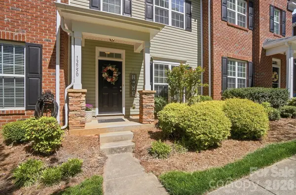 13950 Cypress Woods DR, Huntersville, NC 28078