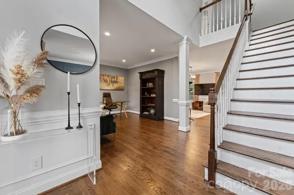 4957 Shannamara DR, Matthews, NC 28104