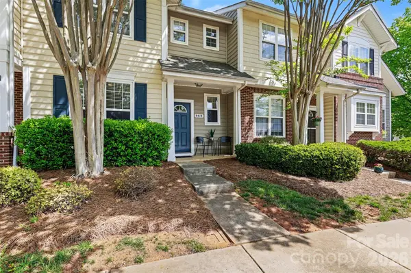 8418 Chaceview CT, Charlotte, NC 28269