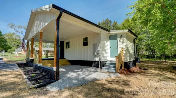 410 Patricia AVE, Harrisburg, NC 28075