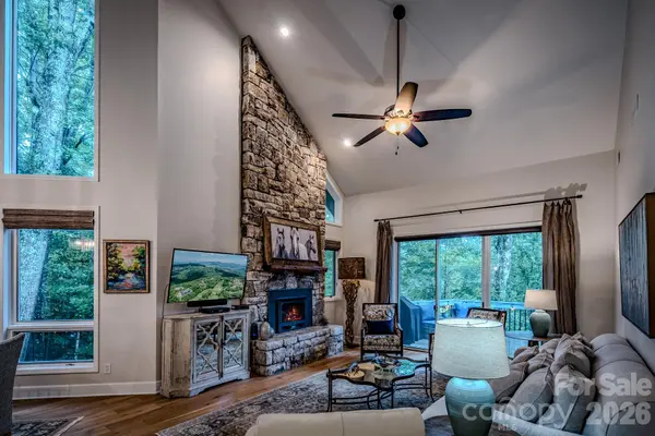 211 Grouse Moor DR #211, Linville, NC 28646