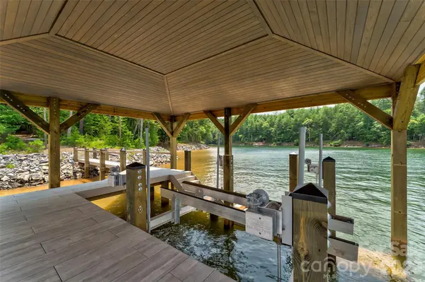 159 Deer Berry DR #62, Nebo, NC 28761