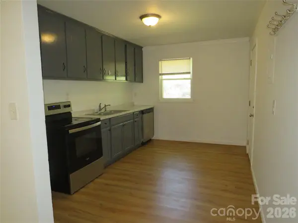 150 Greenfield DR, Forest City, NC 28043