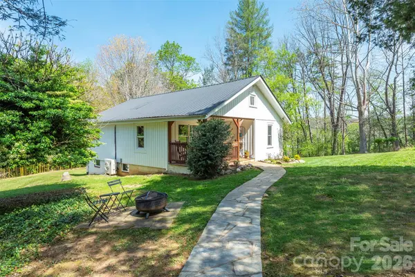 85 Cody Embler RD, Alexander, NC 28701