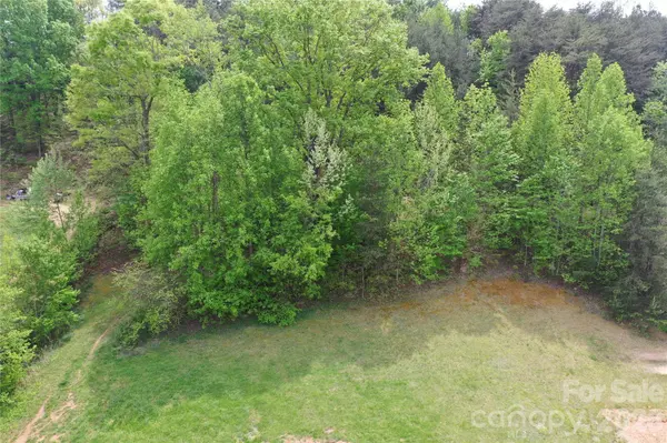 5920 Overland DR, Connelly Springs, NC 28612