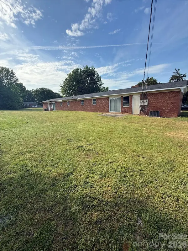 370 & 374 Rock Grove Church RD, Rockwell, NC 28138
