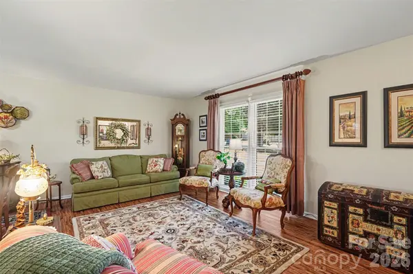 13611 Idlefield LN, Matthews, NC 28105