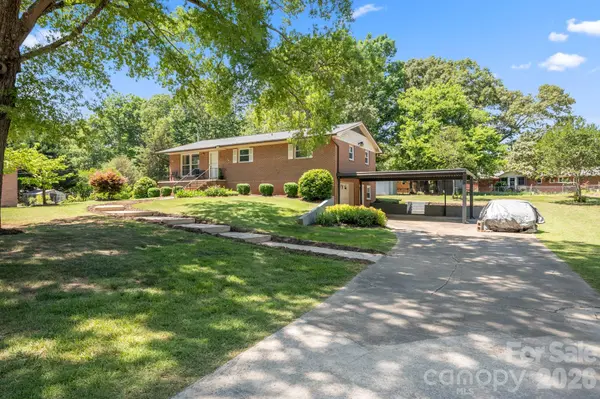 2370 Cannon Farm RD, China Grove, NC 28023