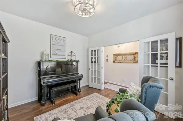3710 Stanley Creek DR, Mount Holly, NC 28120