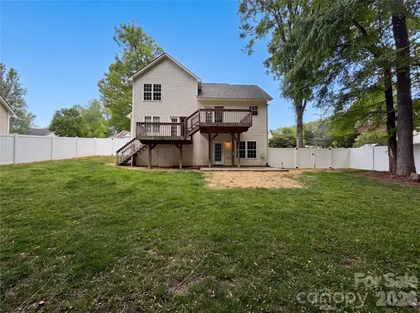 319 Beacon Hills DR, Gastonia, NC 28056